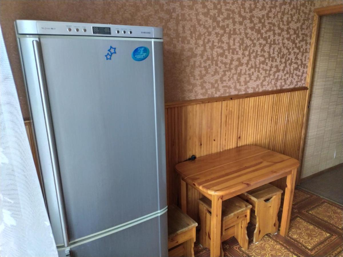 Apartment On Oktyabrskaya 105 Bobruisk Exterior foto